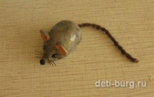 Мышка из соленого теста